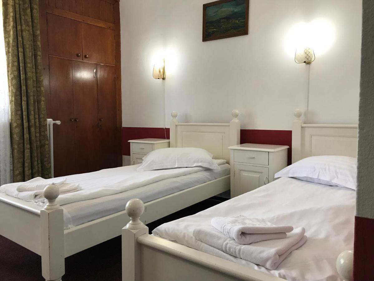 Hotel Hefaistos - Совата Екстериор снимка