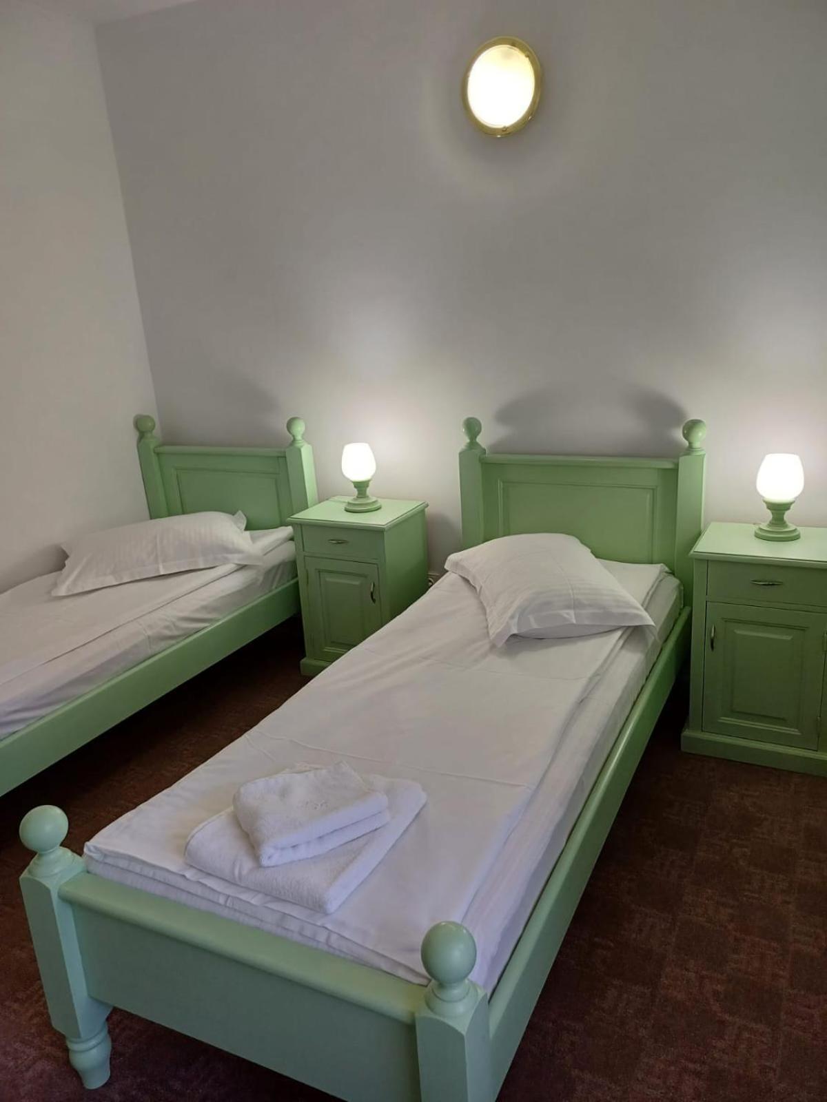 Hotel Hefaistos - Совата Екстериор снимка